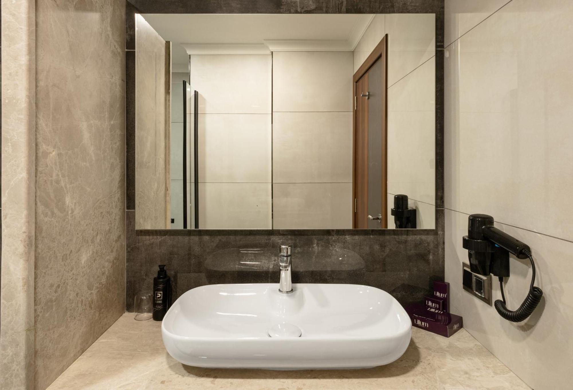 Lilium Hotel & Suites Бурса Экстерьер фото